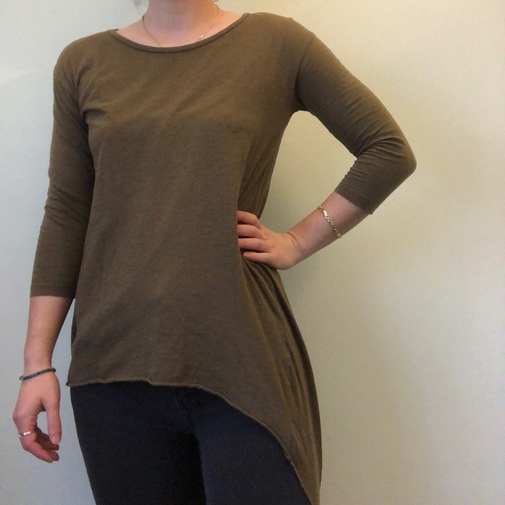 Long sleeve asymmetrical shirt